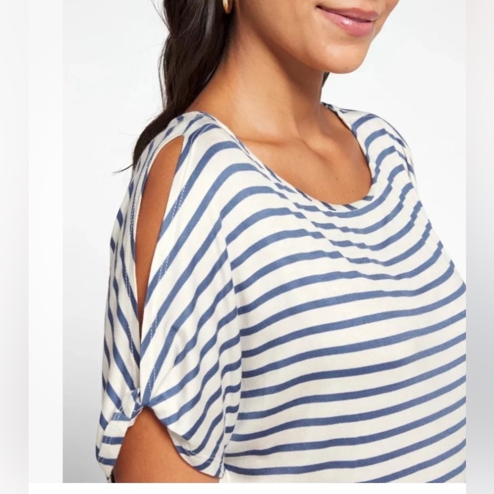 Costal Blue & white cold shoulder women’s tops size Medium